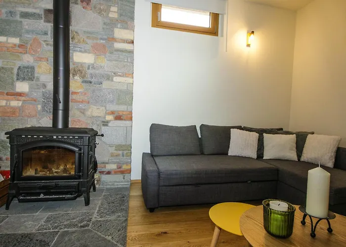 Lägenhet Casa Noa, Con Giardino Privato Gemonio